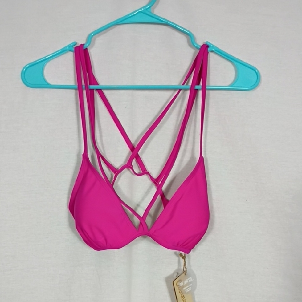 NWT Cabana Del Sol Pink Strappy Bikini Top Size Medium Summer Padded